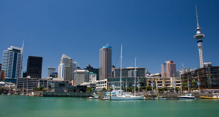 I Auckland, Nya Zeeland väntar många äventyr under din jorden runt resa