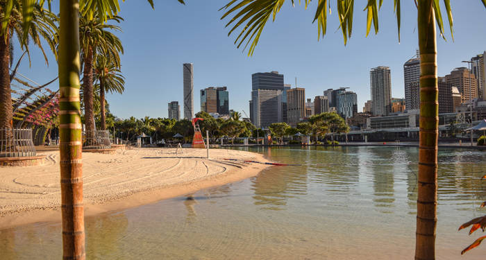 brisbane-view-of-the-south-bank-artificial-beach-and-the-city-skyline-cover
