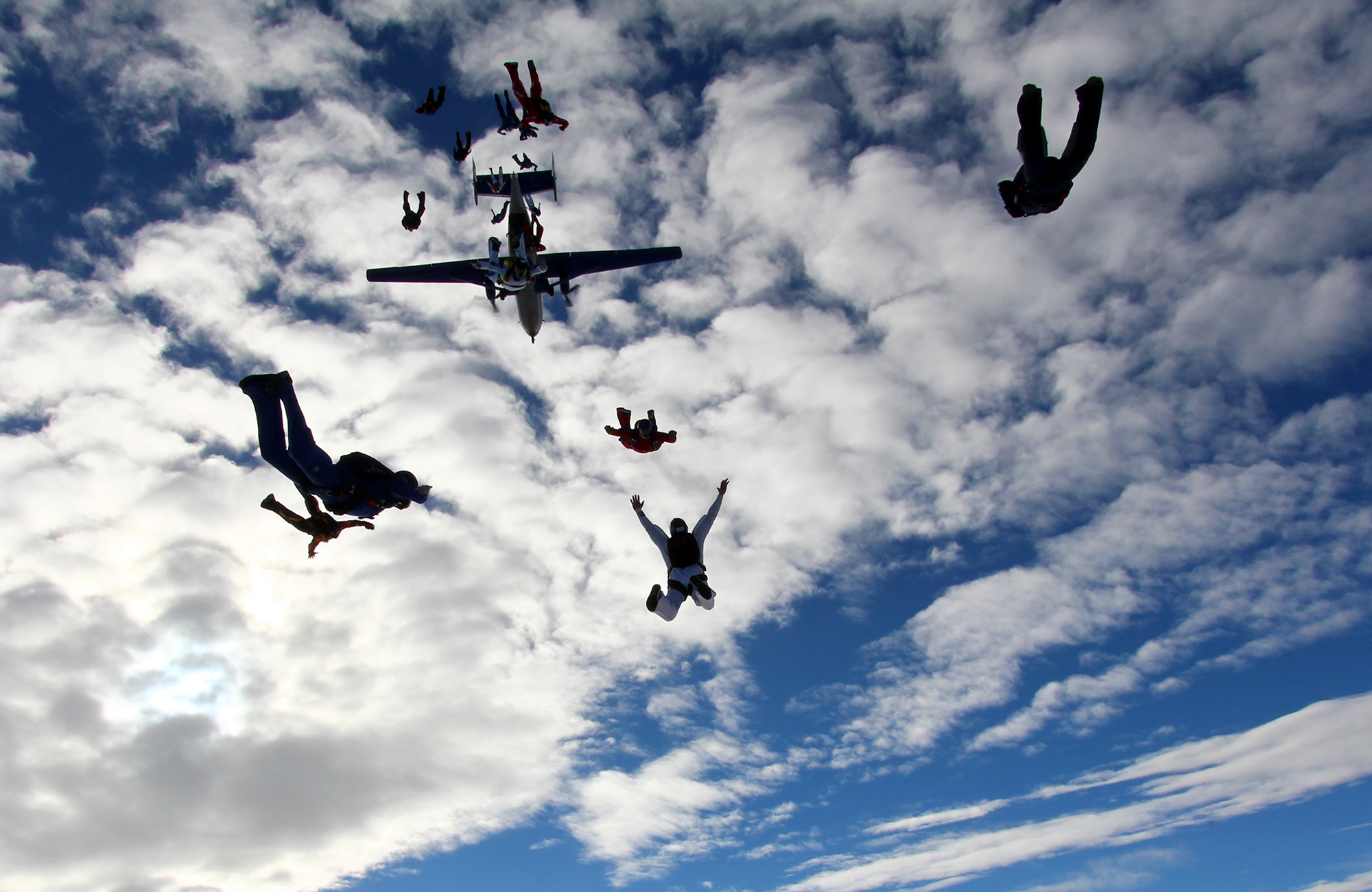 Att hoppa fallskärm är en utmärkt adrenalinkick