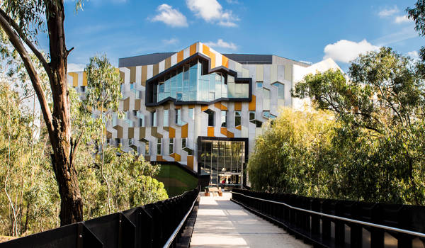 la-trobe-university-campus