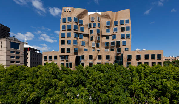 university-of-technology-sydney-building