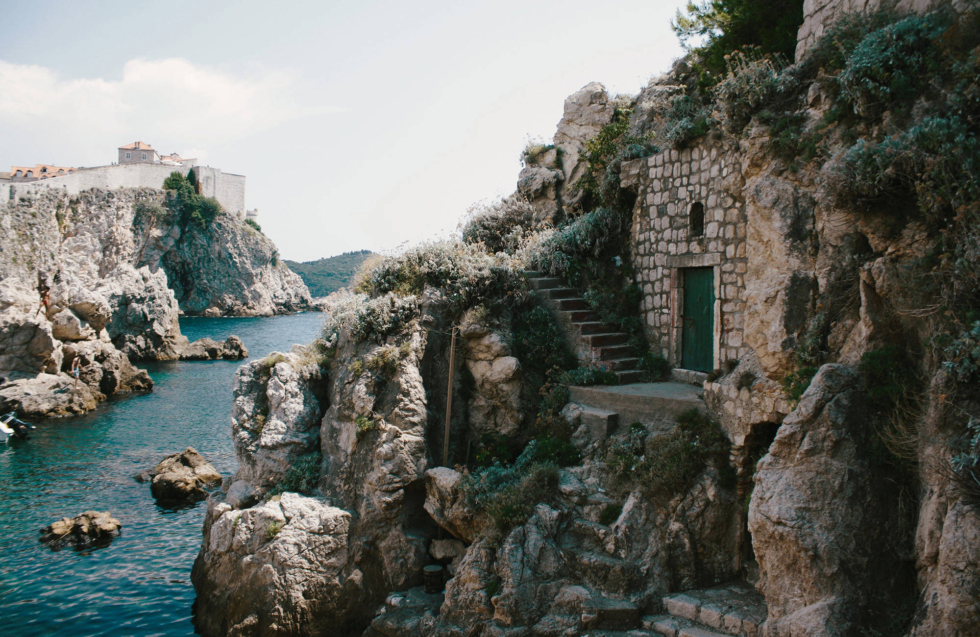 utforska balkan längs den adriatiska kusten