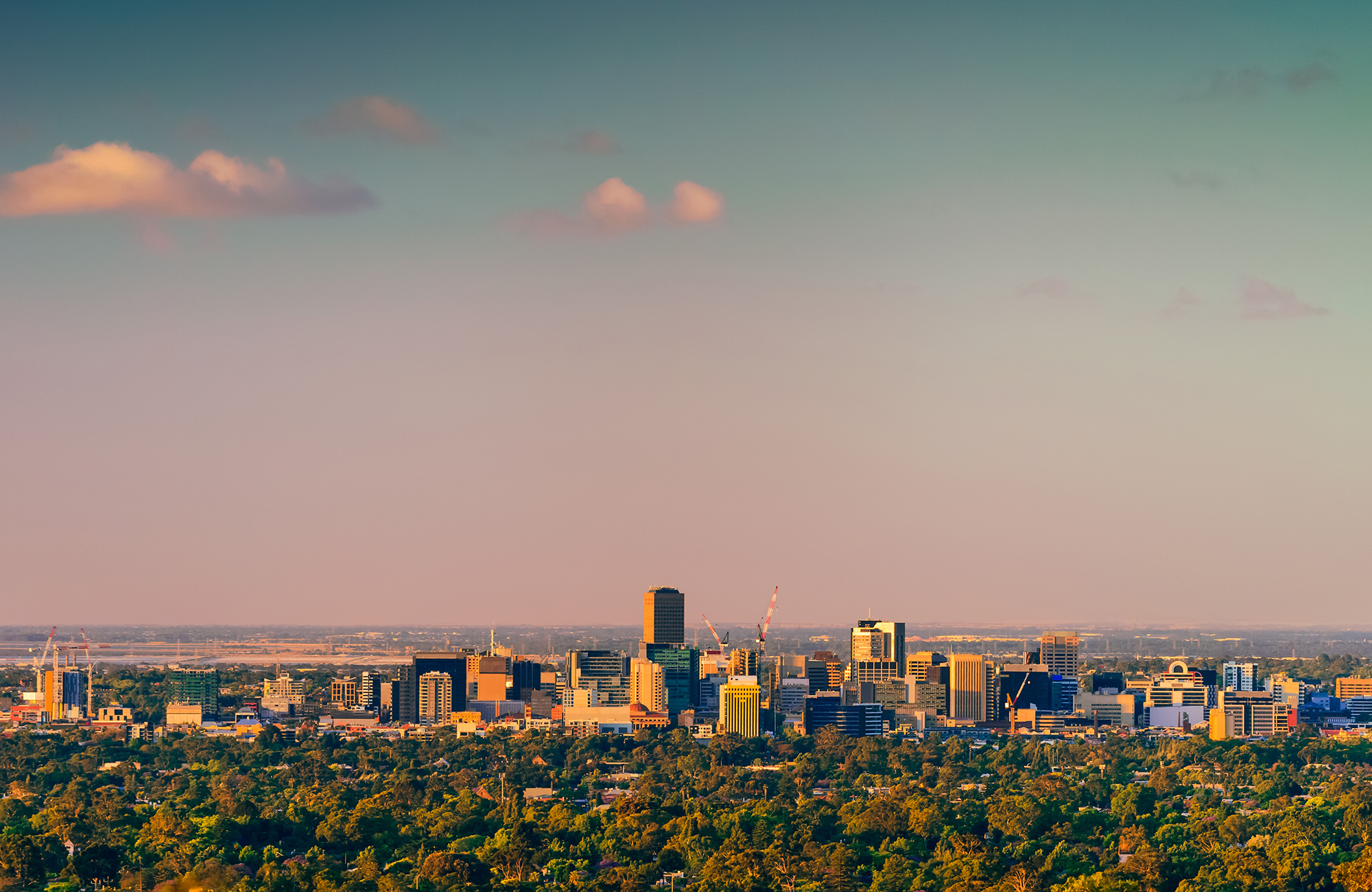 skyline över brisbane på natten