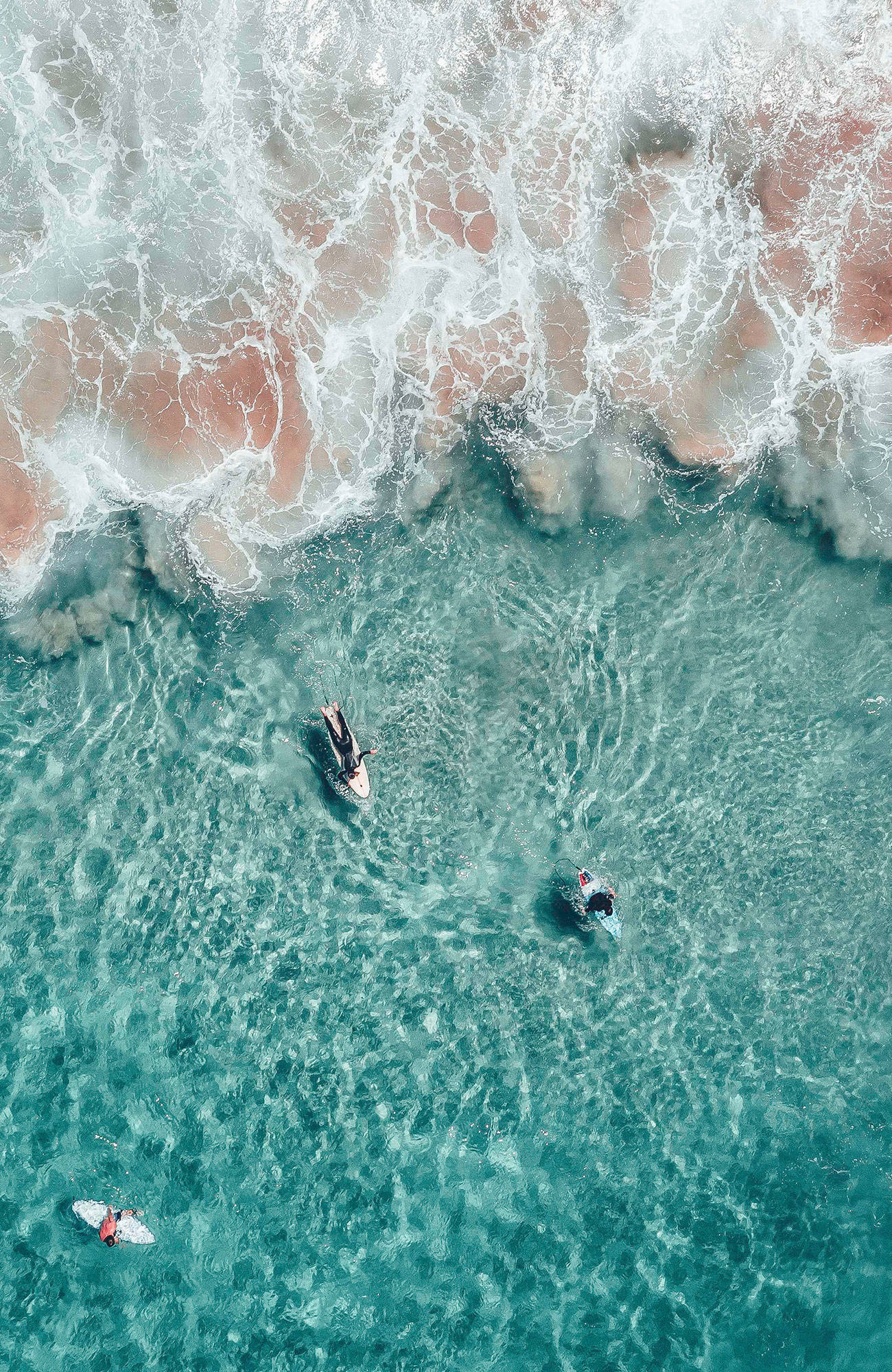 surfing-drone-shot-sidebar