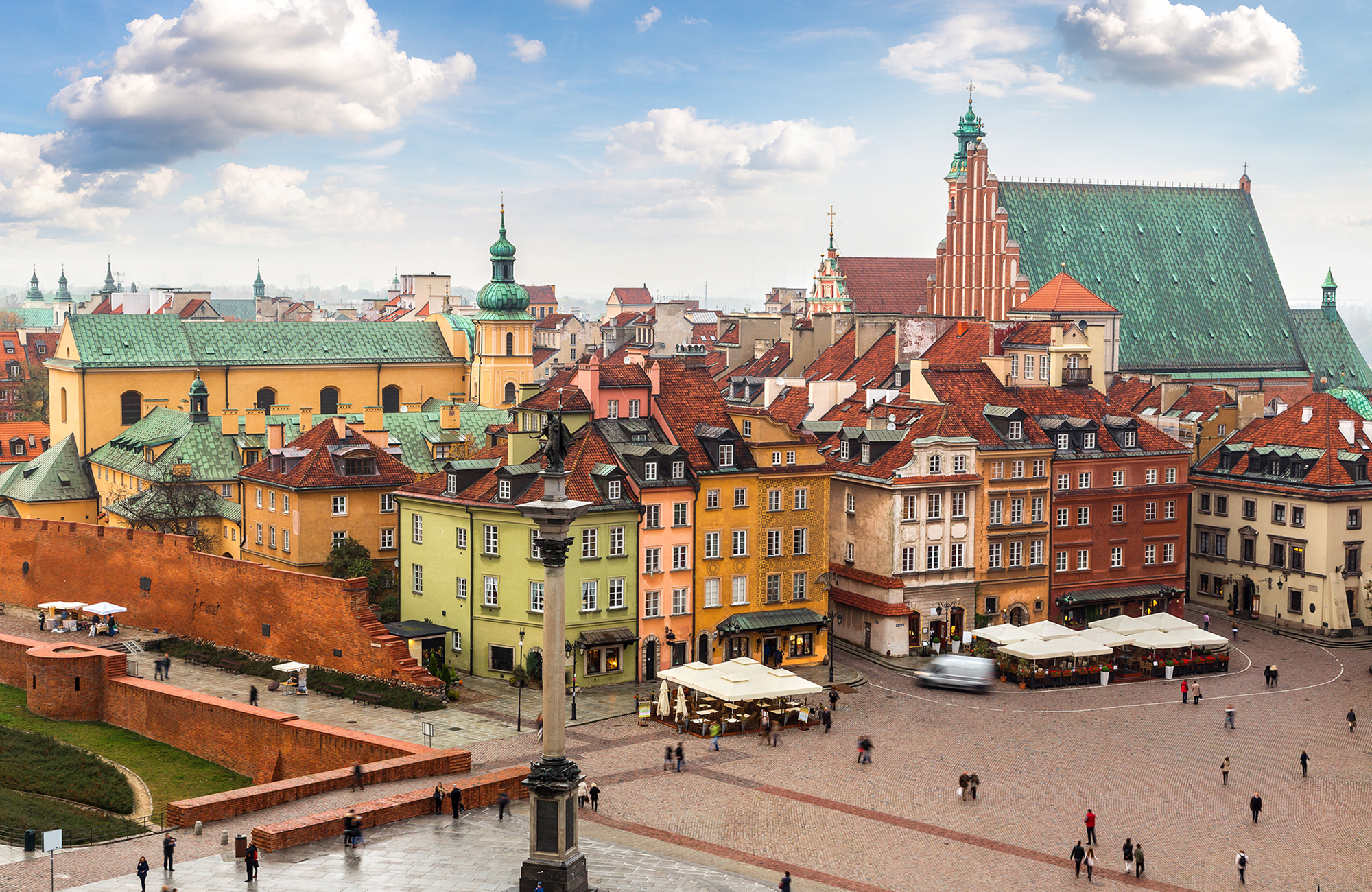 warsaw-poland-old-town-square