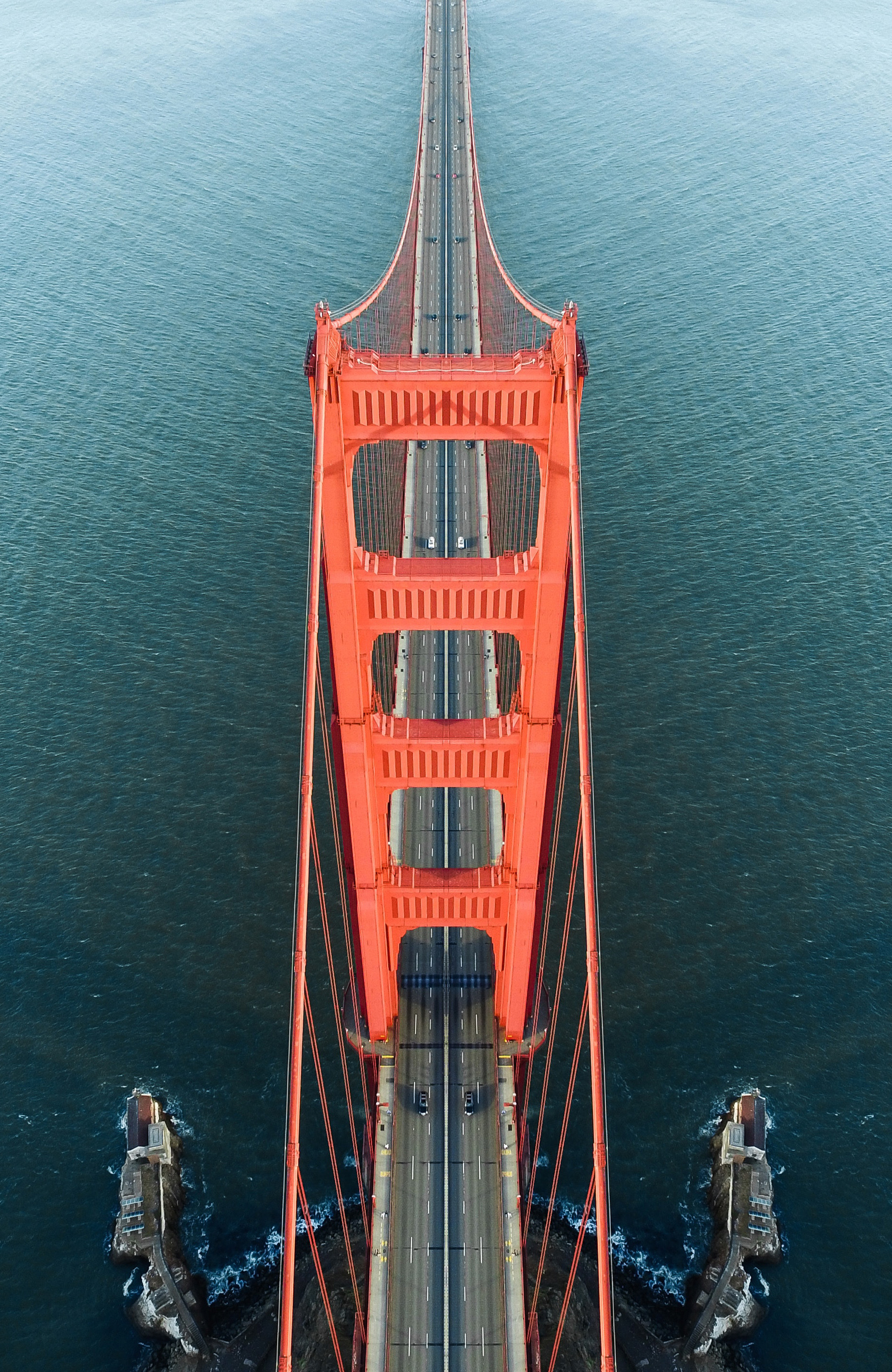 Bild från ovan över Golden Gate bron i San Francisco