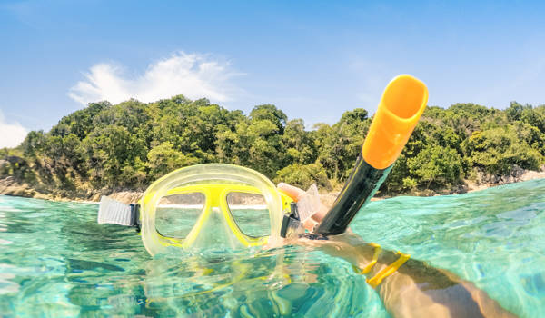 general-snorkling-mask-water