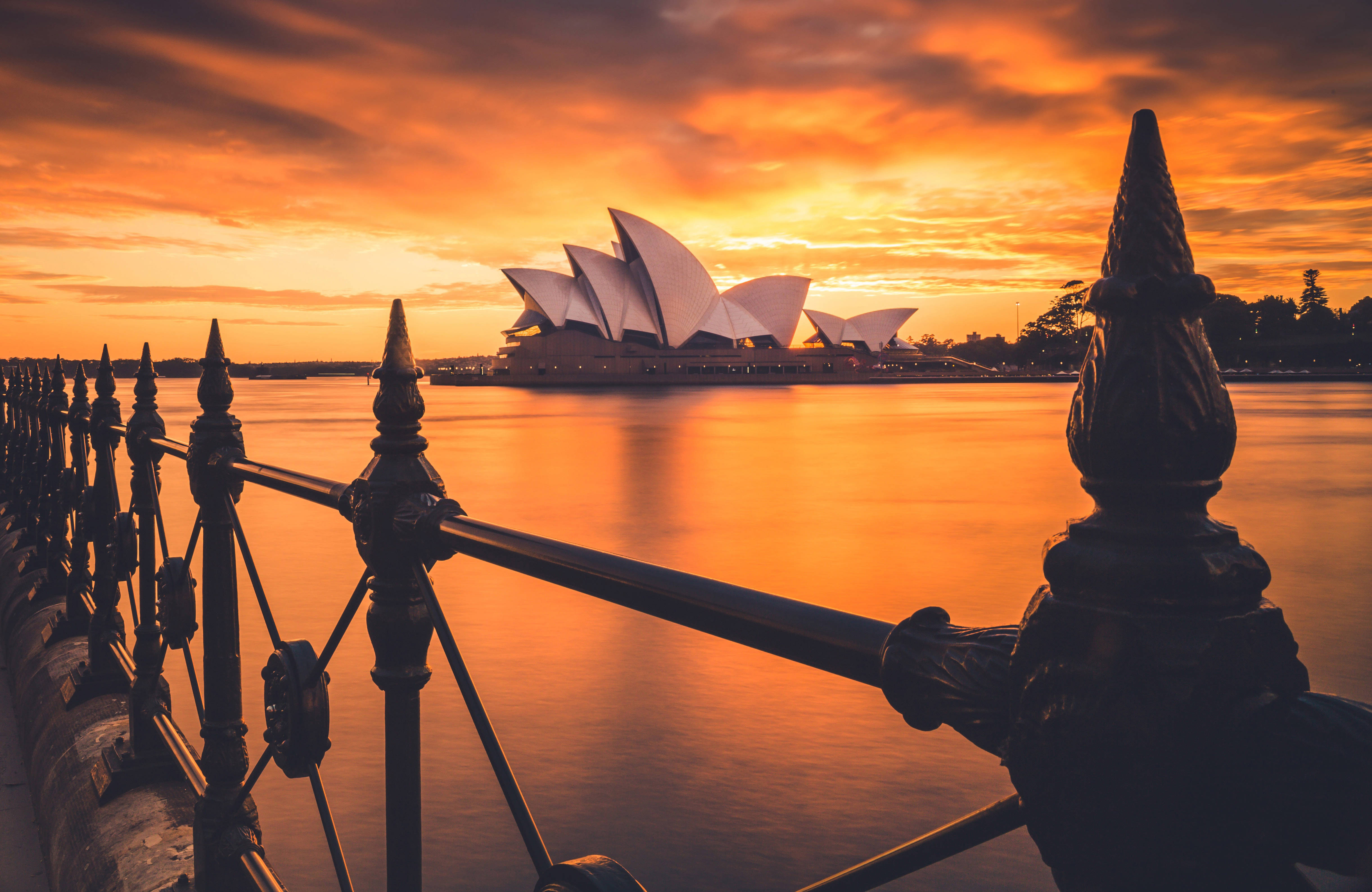Under studier i Australien måste du besöka operahuset i Sydney