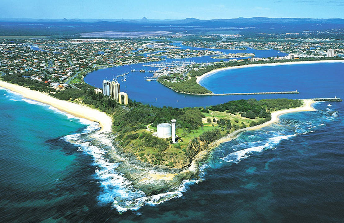 Vy över Sunshine Coast i Australien och den kringliggande naturen