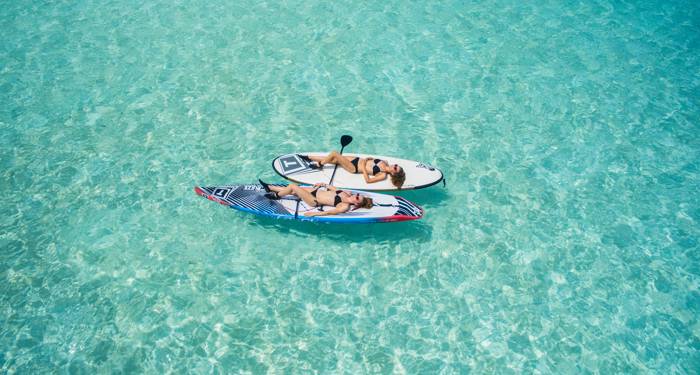 maldives-north-central-province-ocean-friends-paddle-board