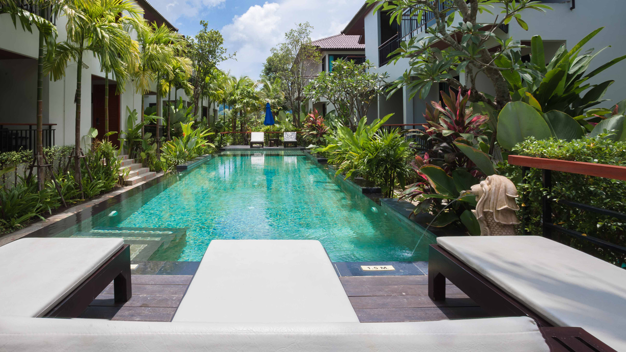 bootcamp-boutique-pool
