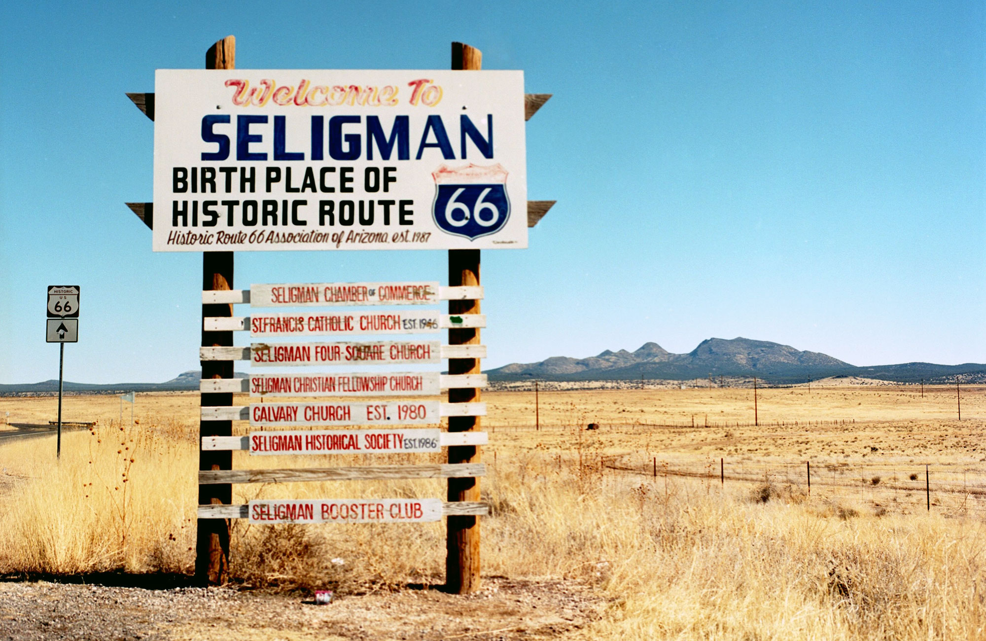 I Seliman, Arizona hittar du flera seevärdheter utmed Route 66