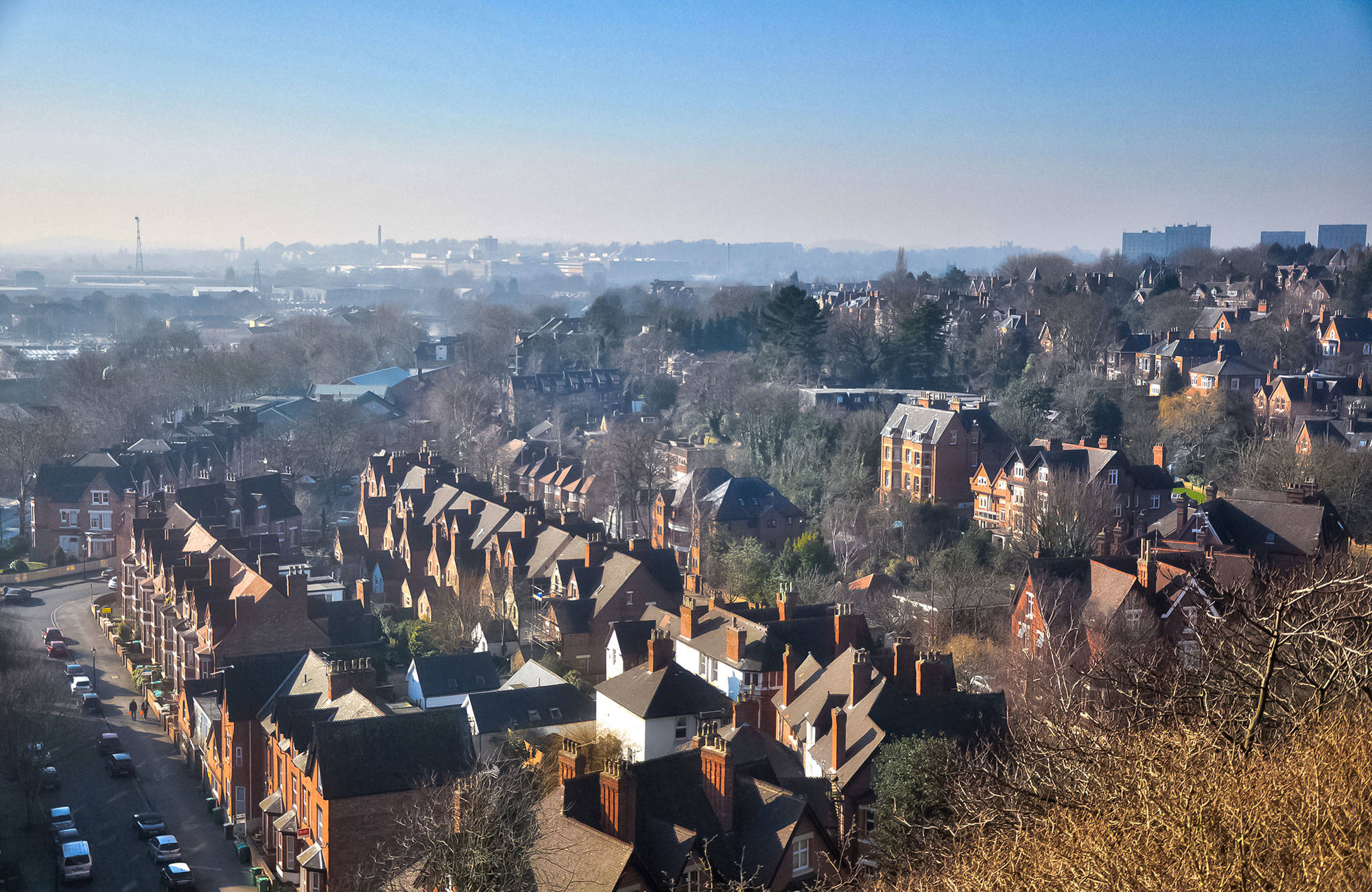 Utsikt över bostadshus i Nottingham i England.