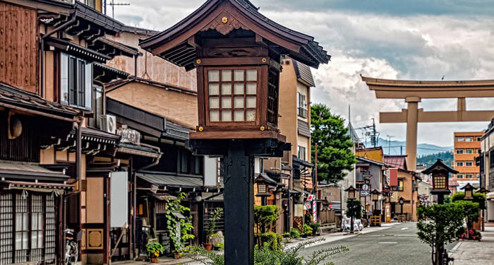 Takayama är en idyllisk stad som är värt att besöka i Japan.