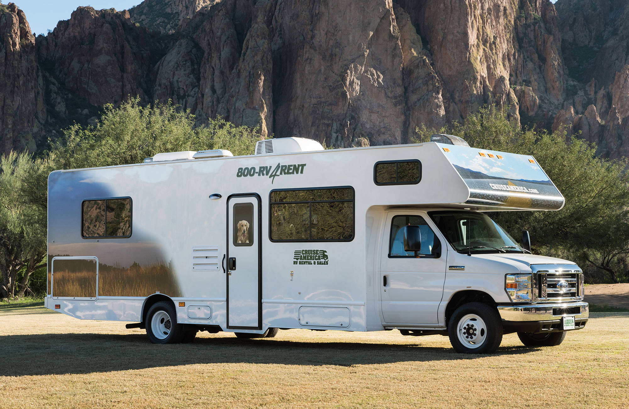 Hyr Large C30 Husbilar i USA & Kanada KILROY