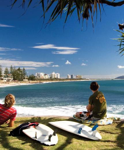 tafe-queensland-surfing-students-cover