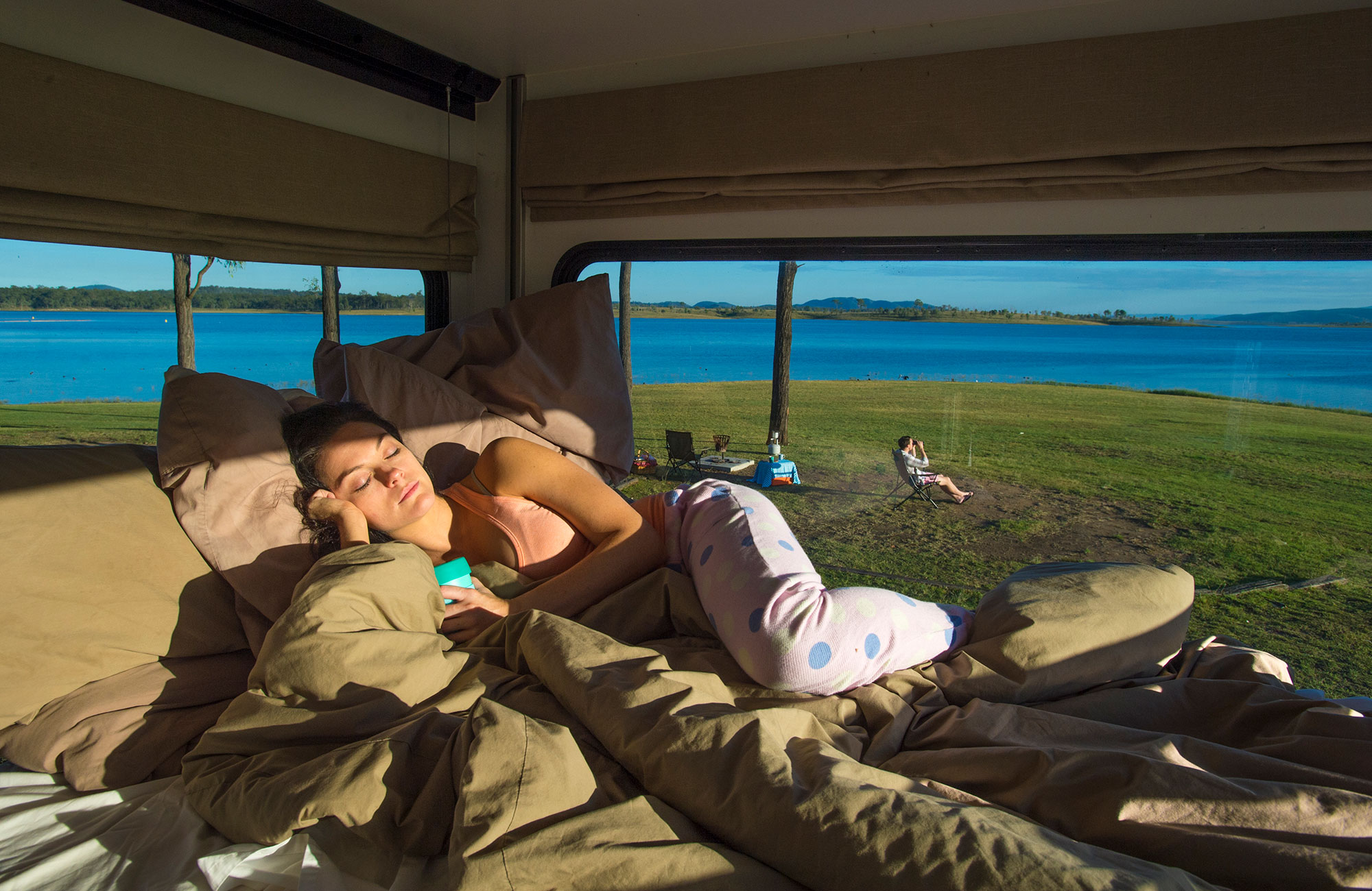 Hyr Maui Cascade campervan i Nya Zeeland