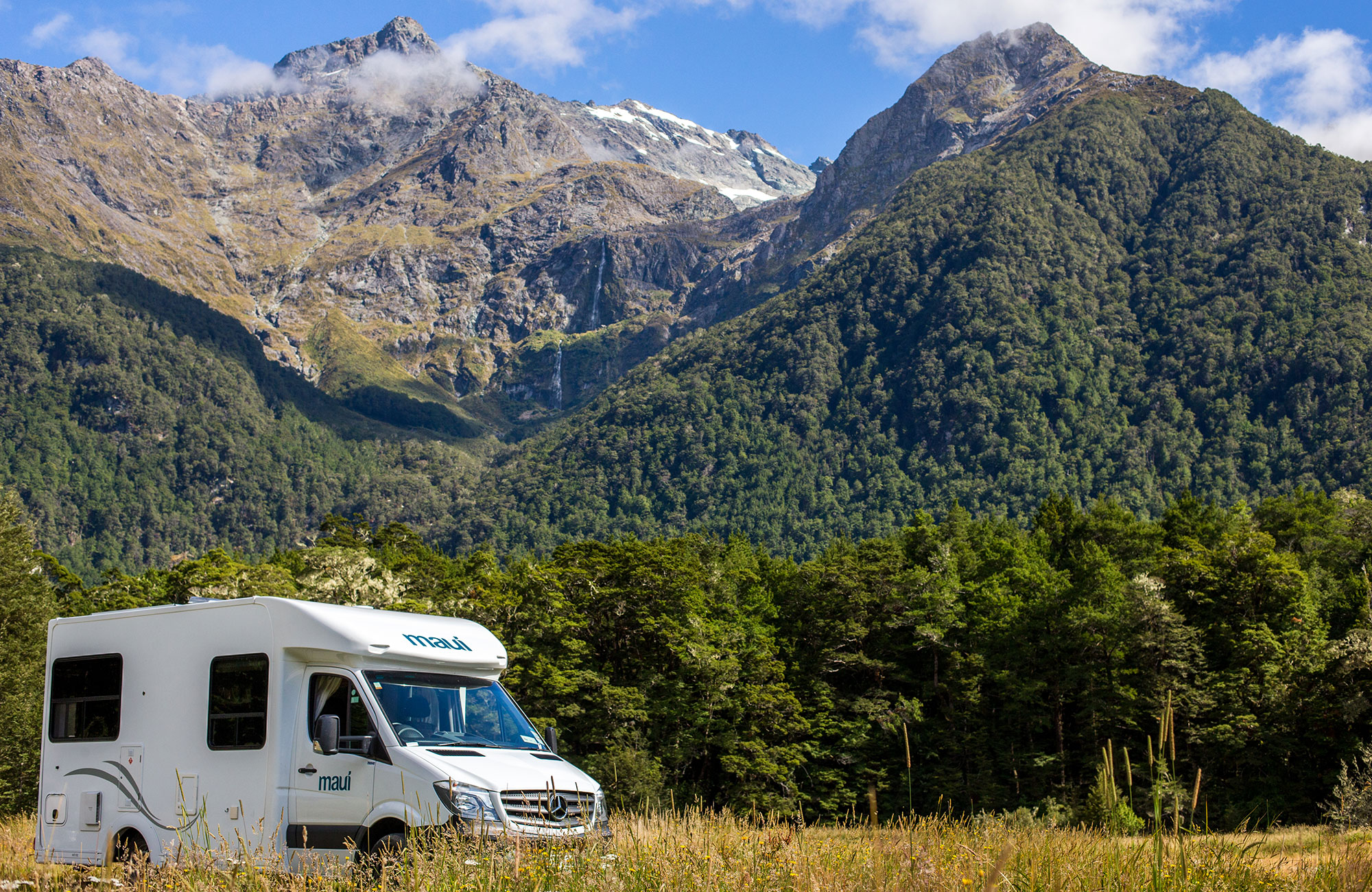 boka hyrbil, campervan, tågpass eller busspass via KILROY