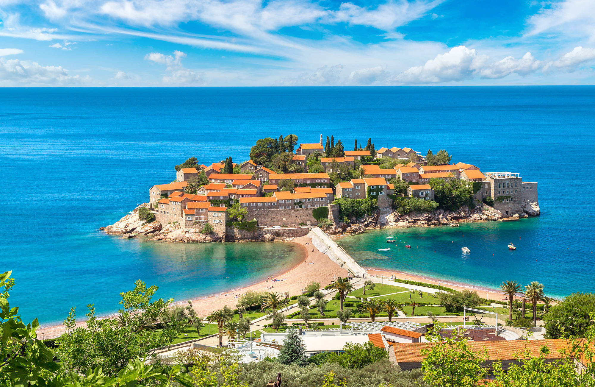 Sveti Stefan Island i Budva under en resa till montenegro