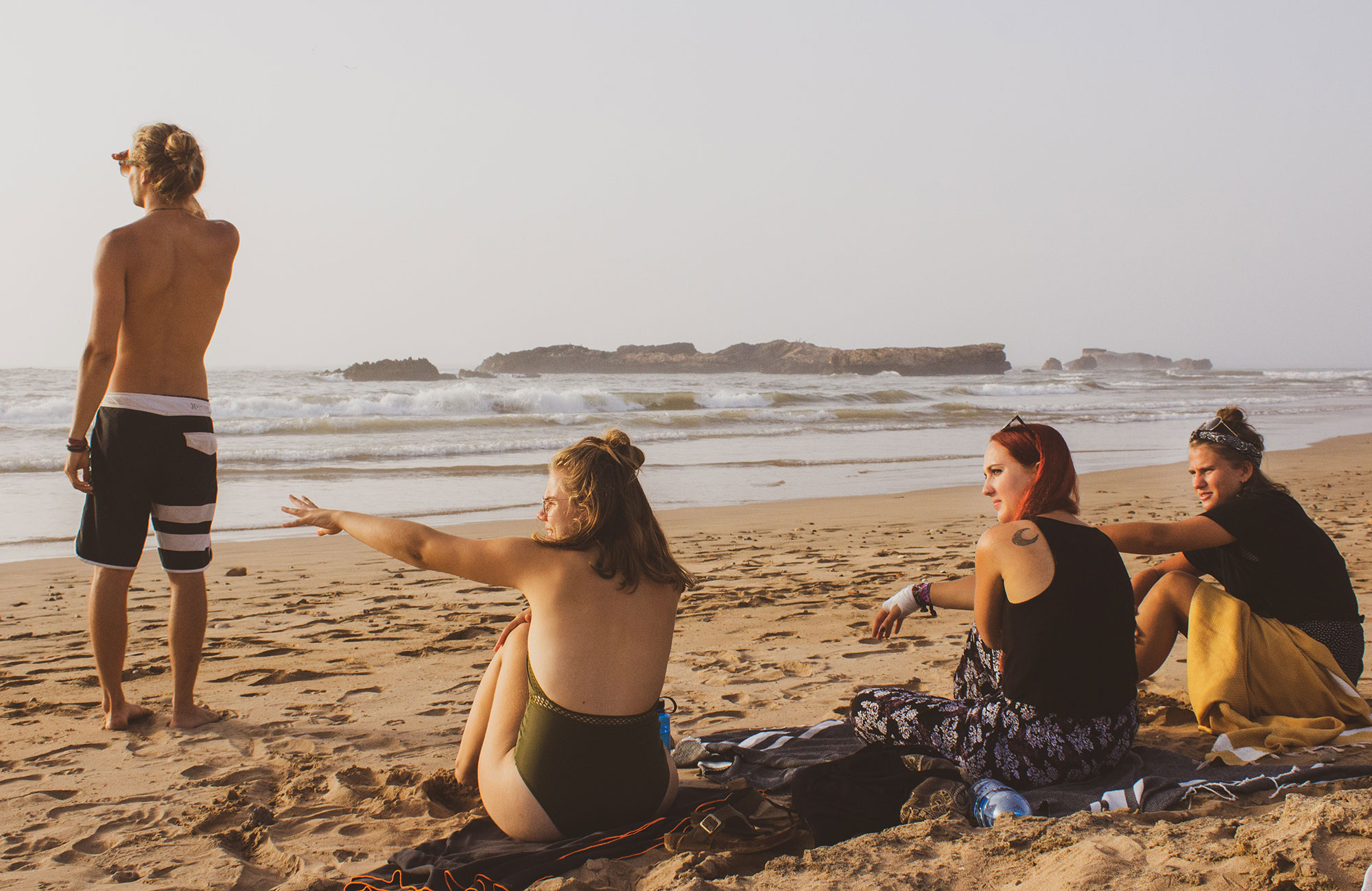 General Friends Group Beach