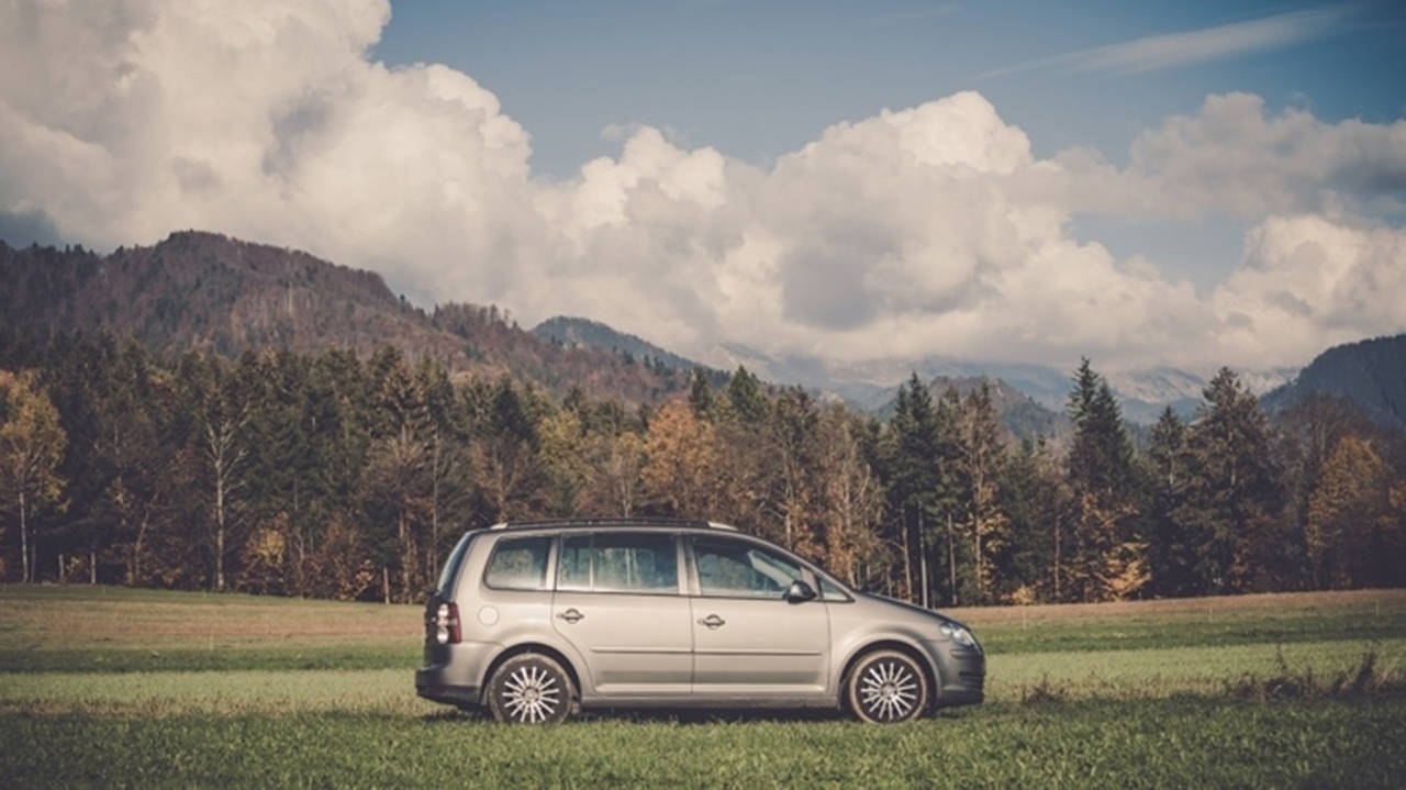 Volkswagen Touran | Balkan Campers