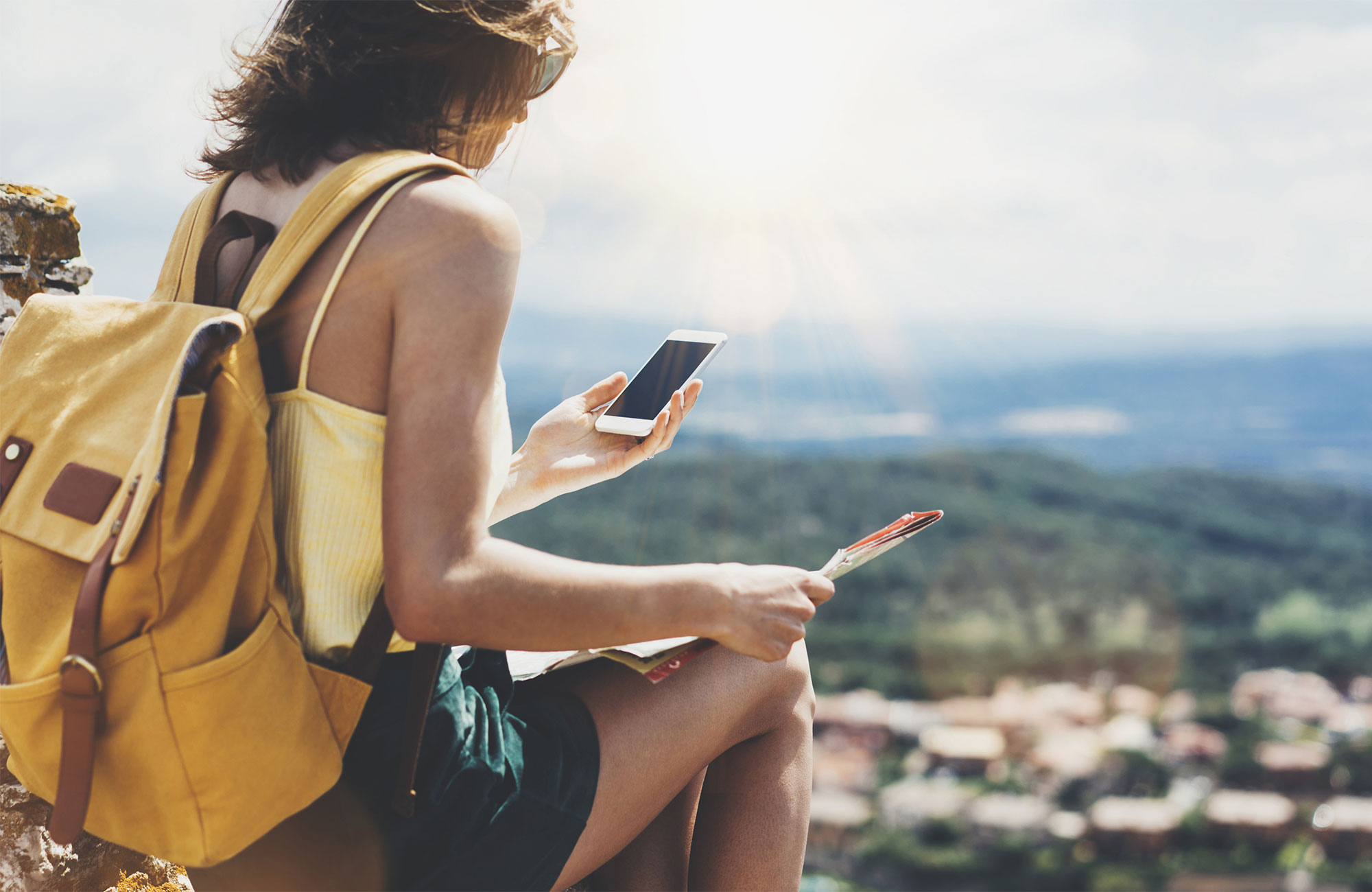 girl using her cellphone