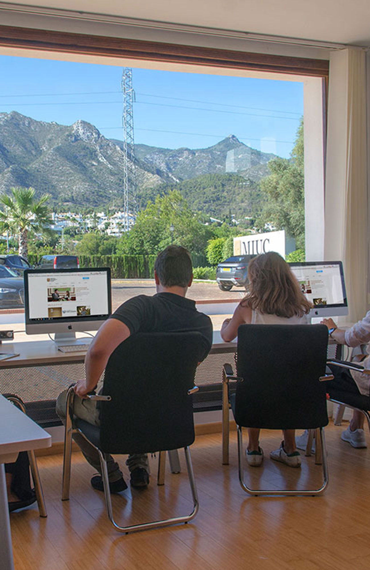 Studenter på Marbella International University Centre (MIUC)