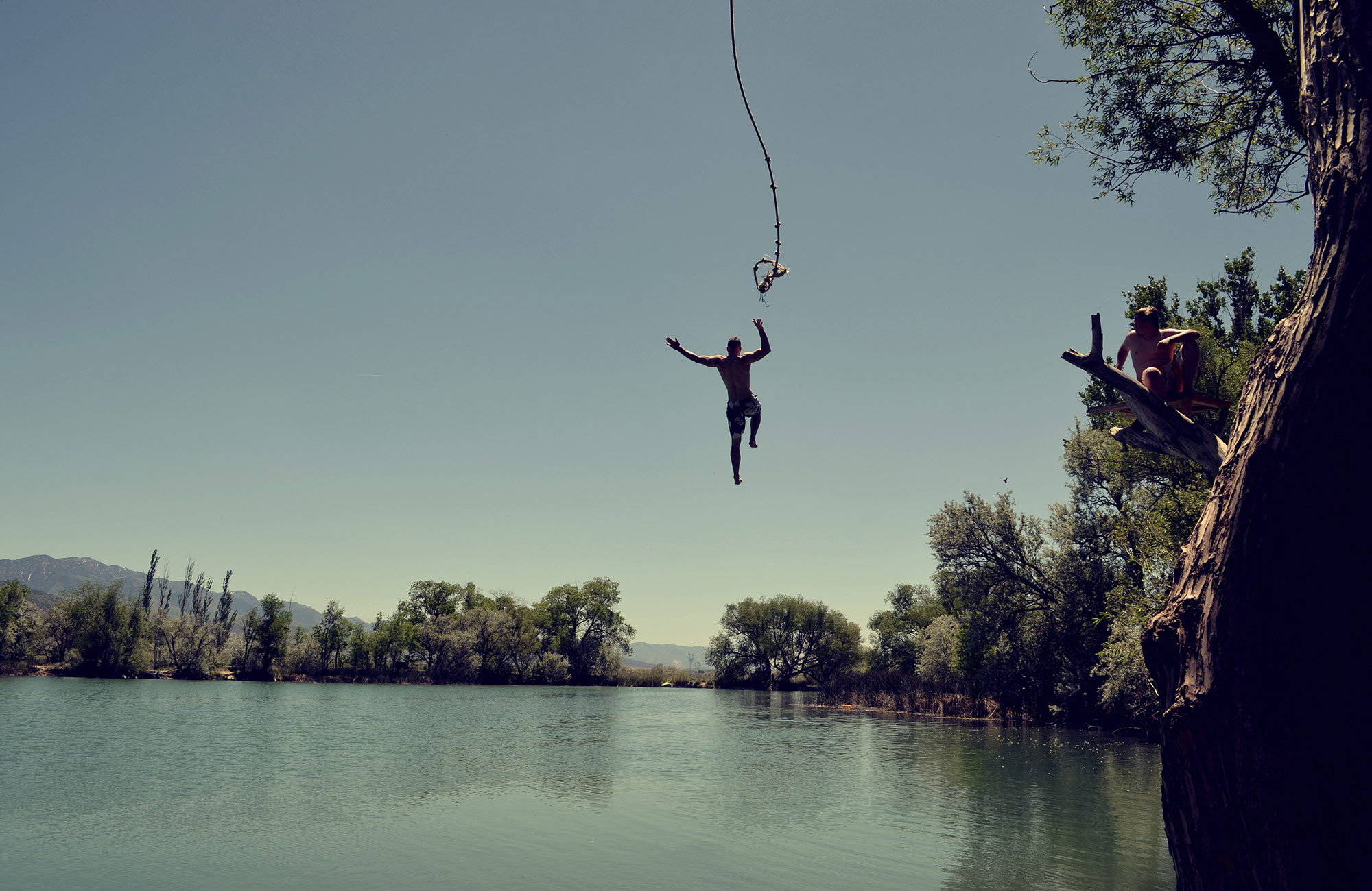 jumping-liana-water-guy-planning-booking-cover