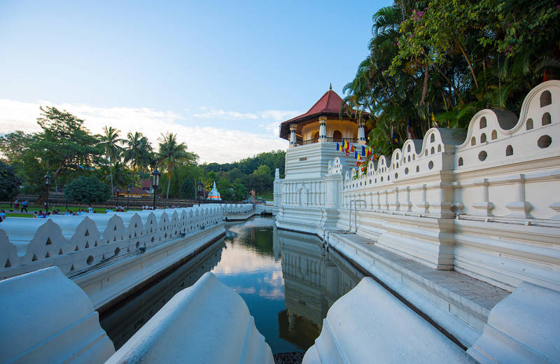 Sri Lanka Kandy Temple Of The Tooth