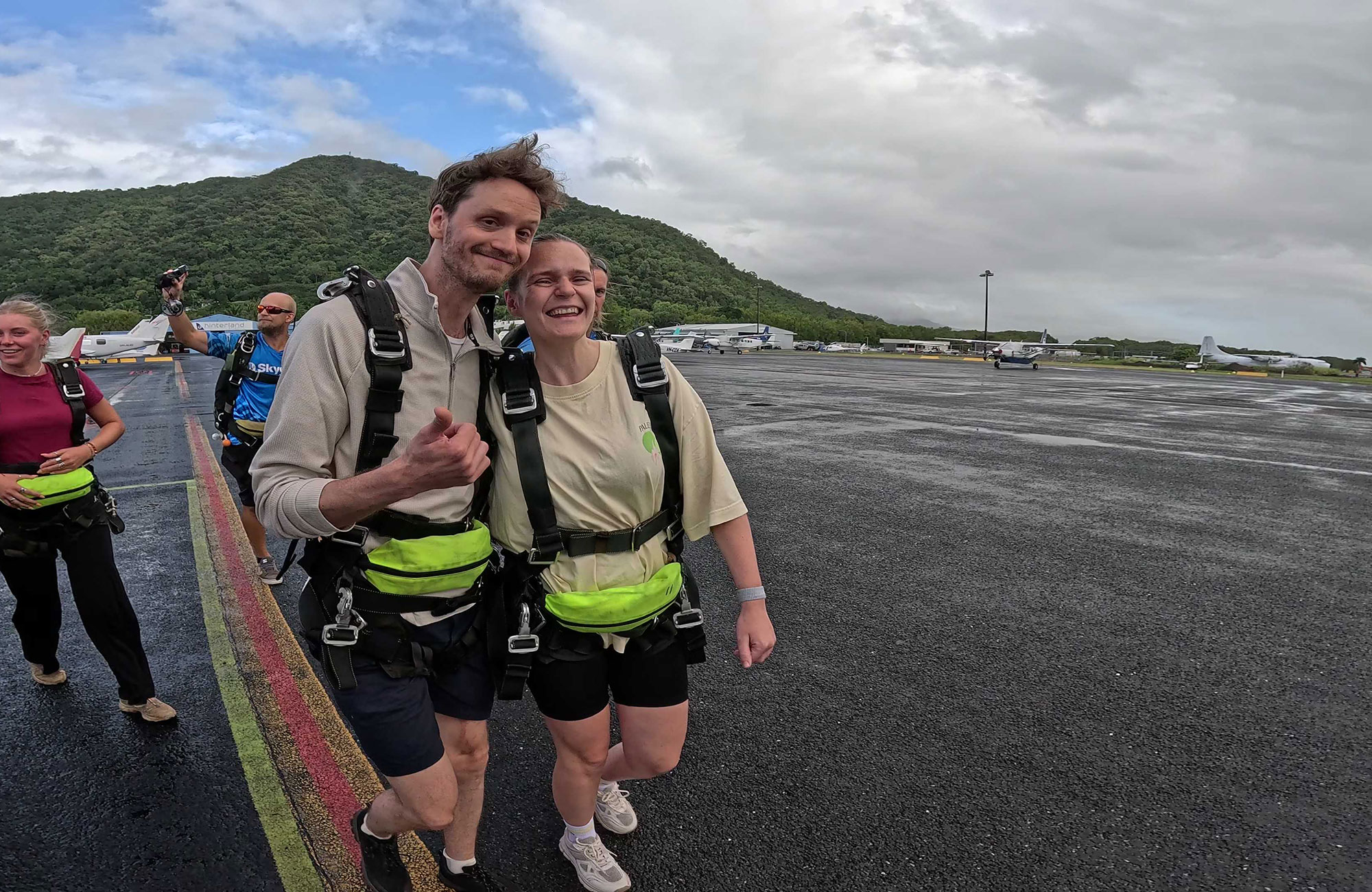 SARE QLD SKYDIVE