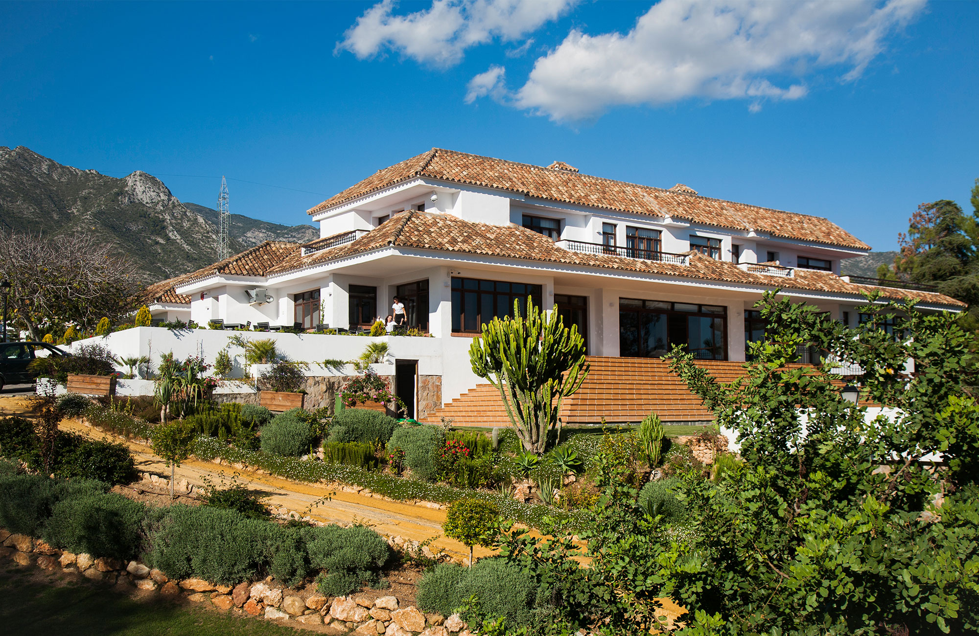 Studera på Marbella International University Centre (MIUC)