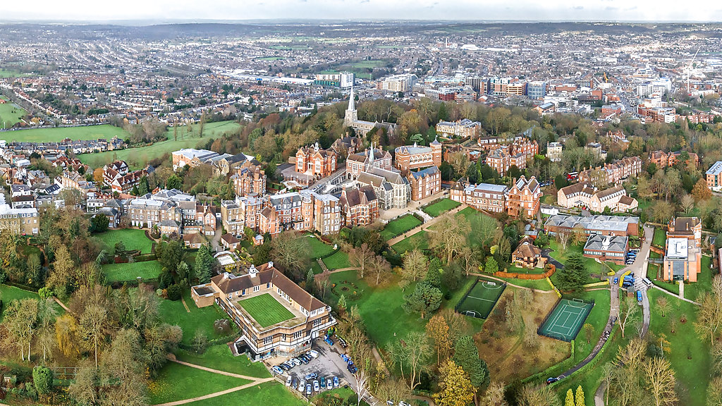 603-axis-globe-london-harrow-school