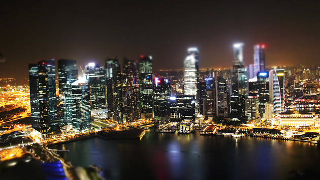 singapore_at_night_-_bay_and_financial_district_1280x720_for_navi_web