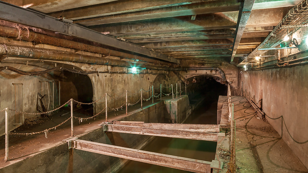 188-europe-incoming-france-paris-sewers
