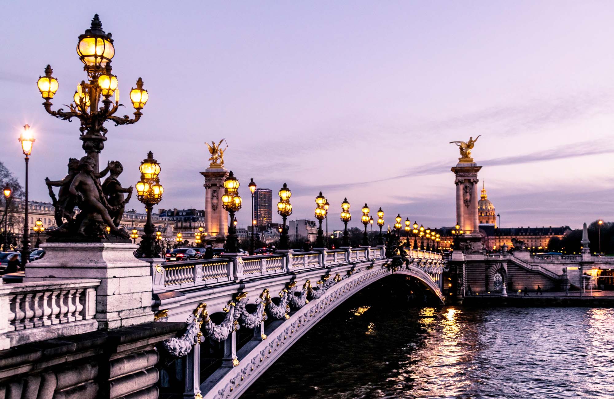 Bro i Paris